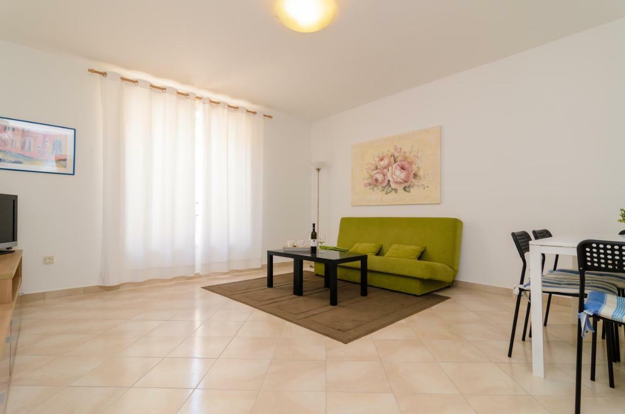 Ornella Apartment Zadar Exterior photo