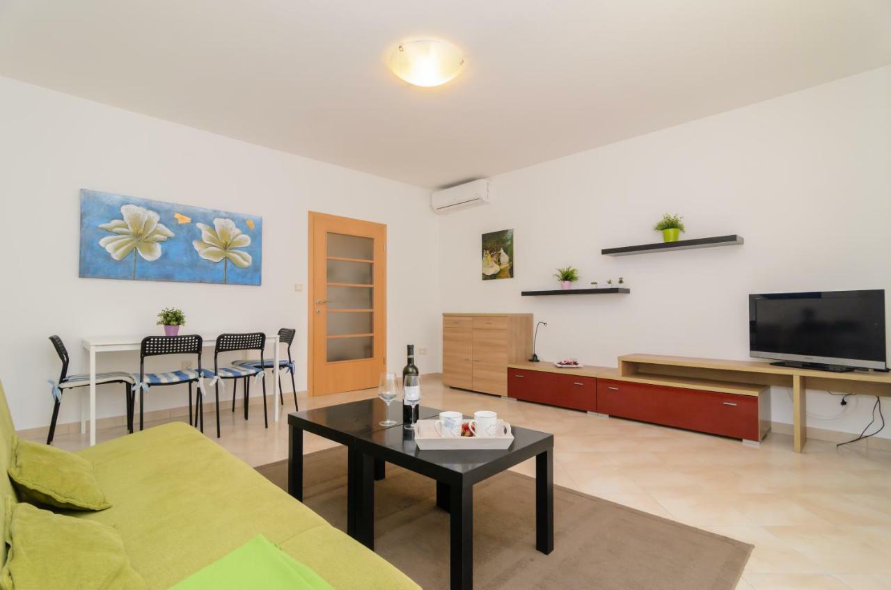 Ornella Apartment Zadar Exterior photo